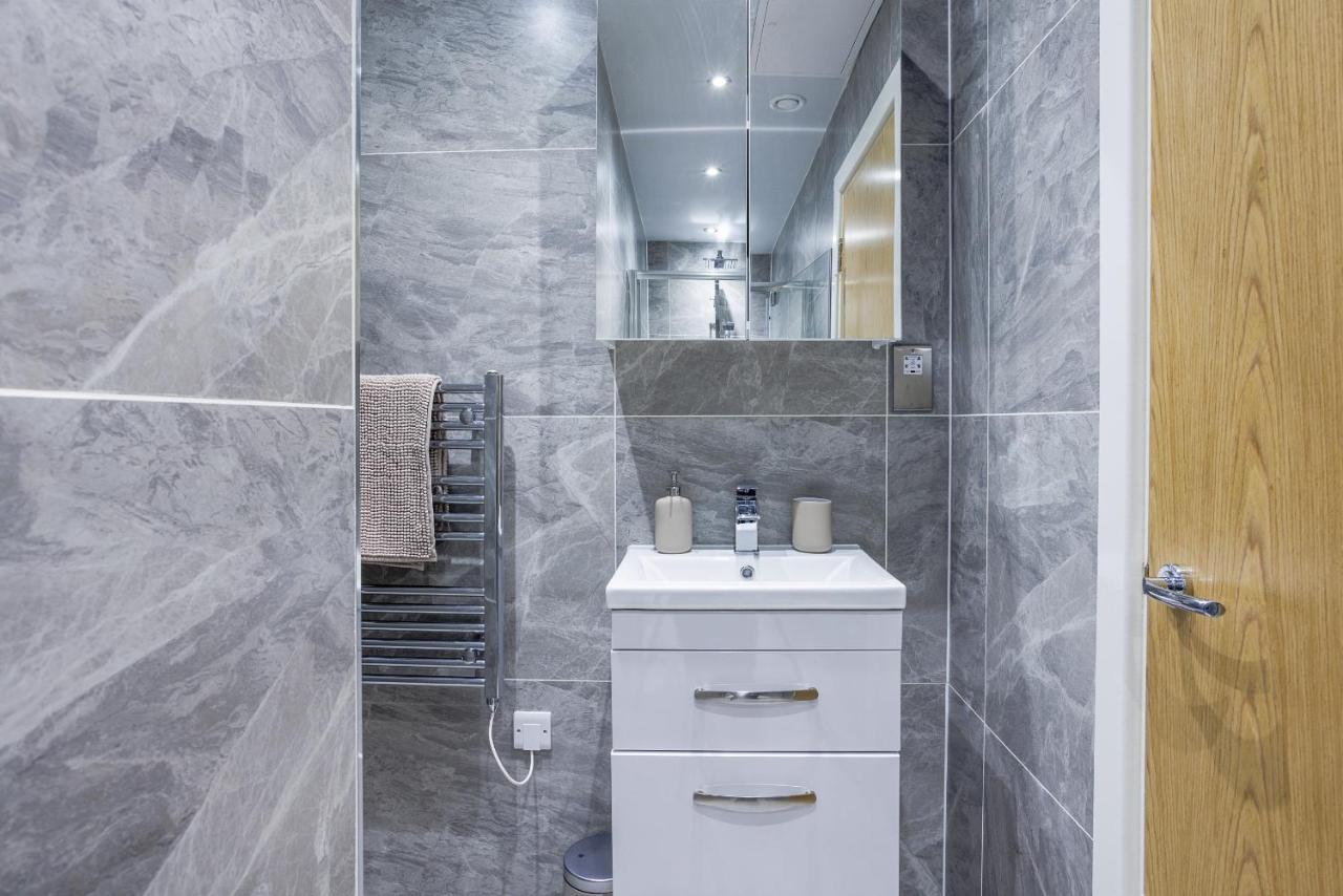 Luxury Apartment 5 Min To City Centre*Free Parking Newcastle upon Tyne Exterior foto